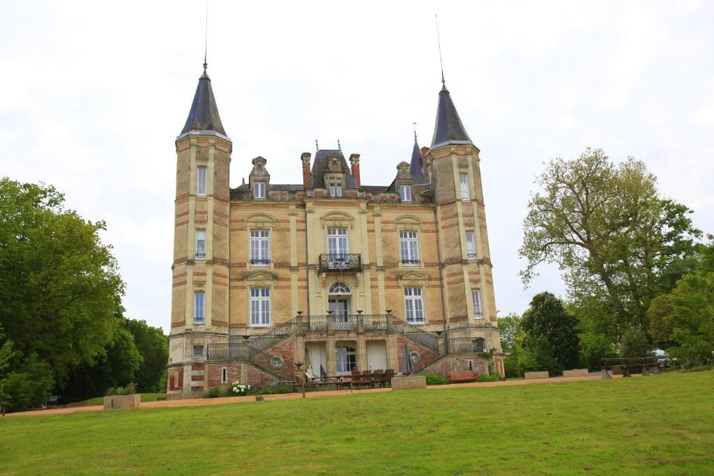 Bed and Breakfast Chateau De L'Oiseliniere Gorges  Exterior foto